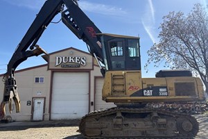 Caterpillar 330D  Log Loader
